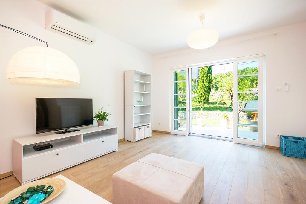 Apartment Barbina Kastelina سفيتي يوراي المظهر الخارجي الصورة
