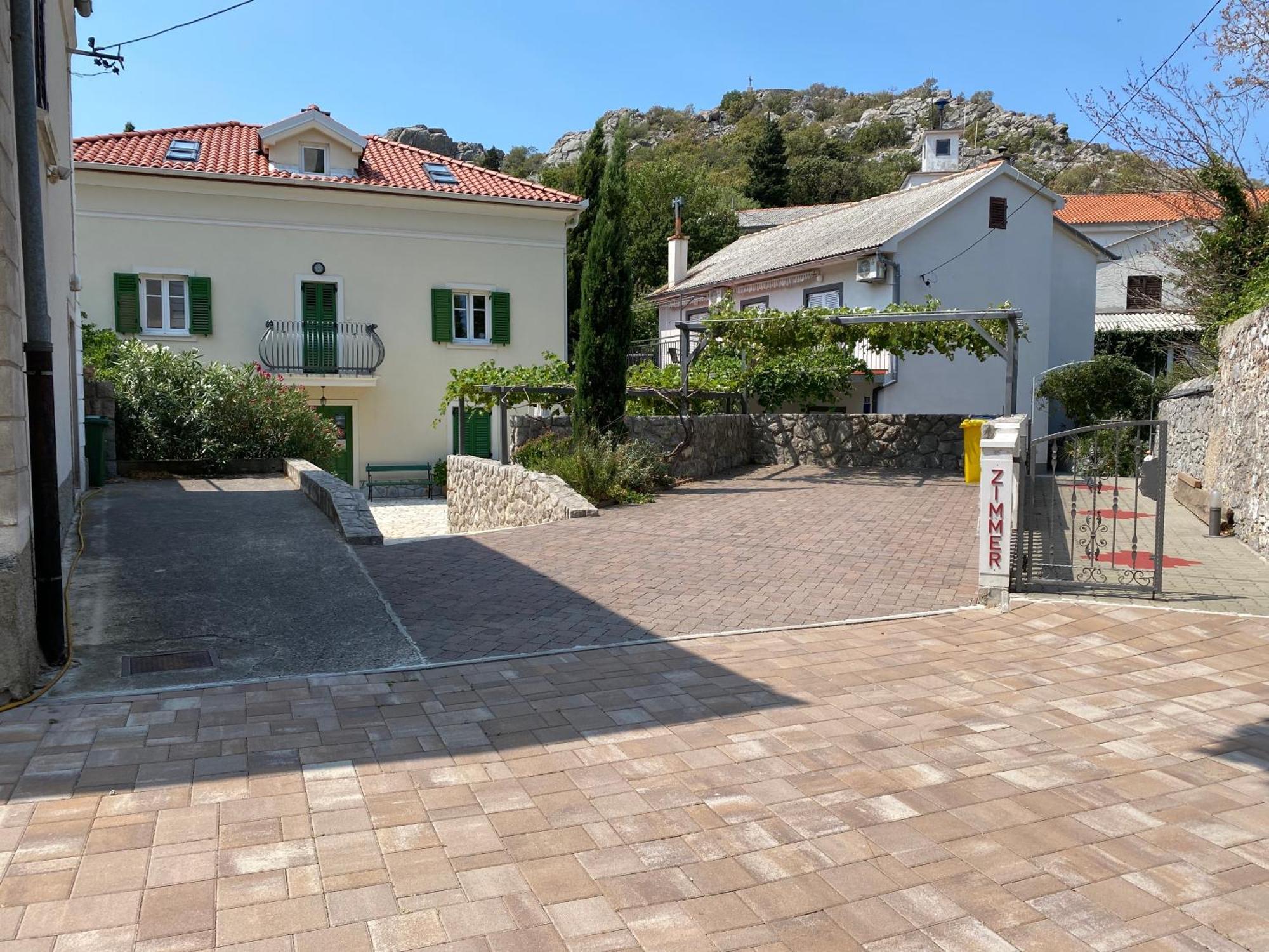 Apartment Barbina Kastelina سفيتي يوراي المظهر الخارجي الصورة