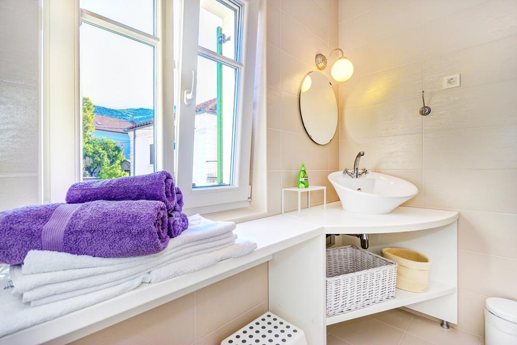 Apartment Barbina Kastelina سفيتي يوراي الغرفة الصورة