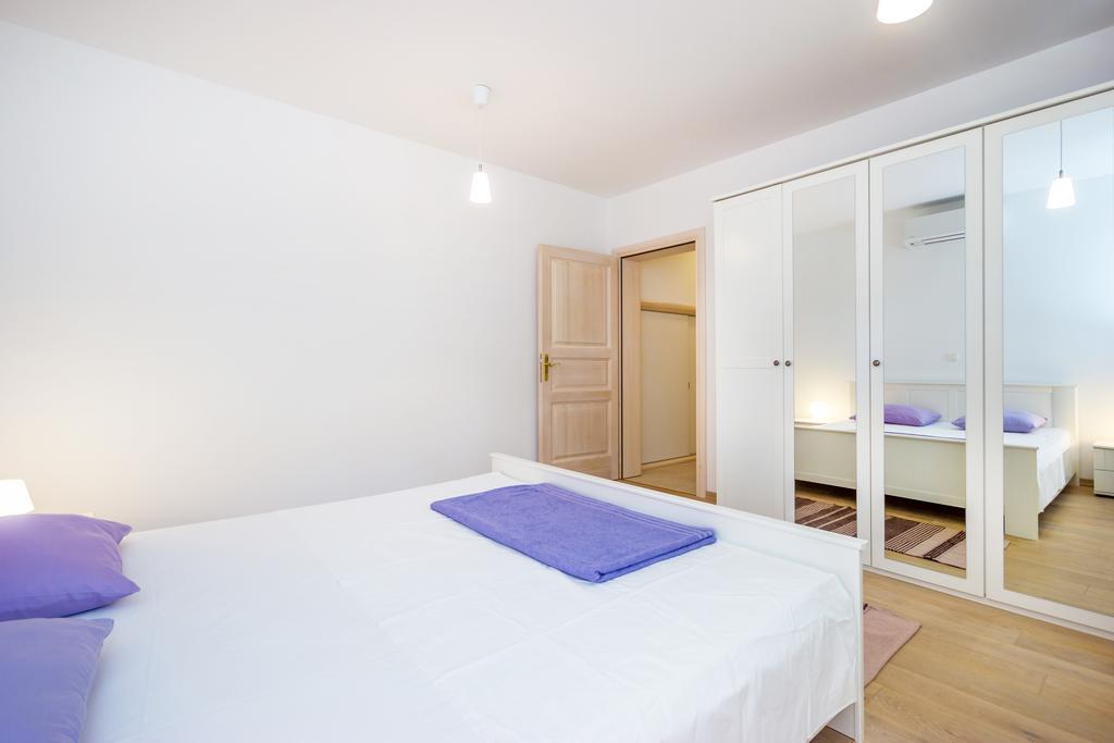 Apartment Barbina Kastelina سفيتي يوراي الغرفة الصورة