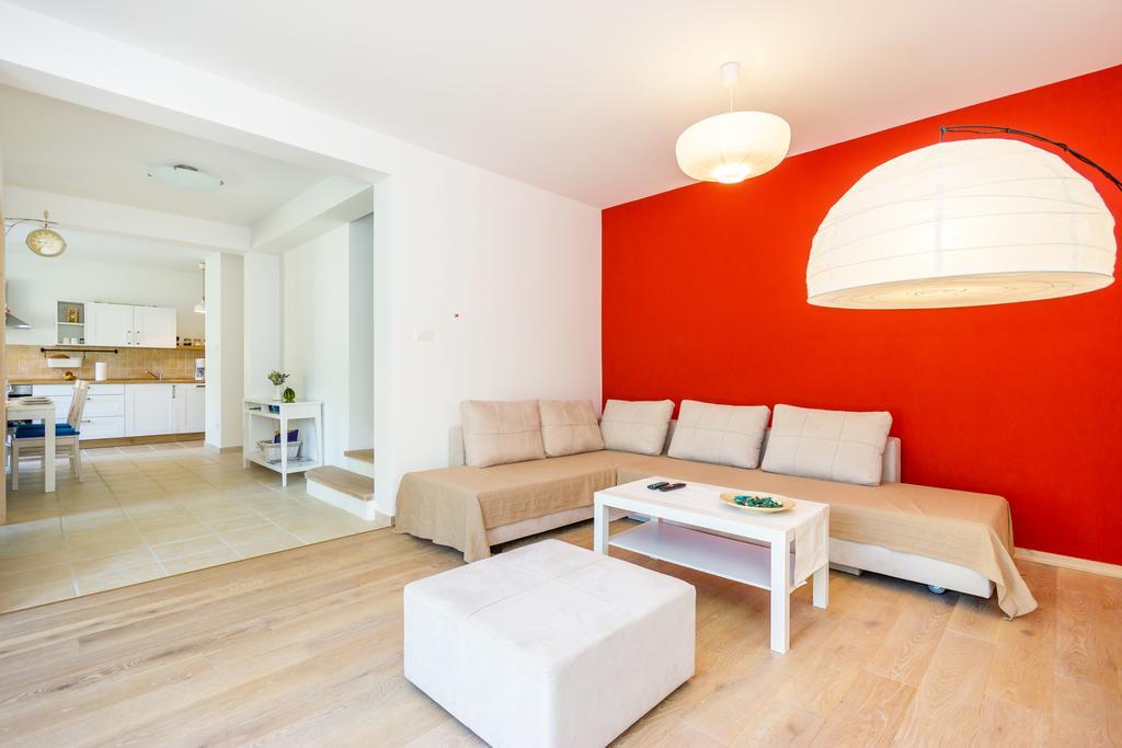 Apartment Barbina Kastelina سفيتي يوراي المظهر الخارجي الصورة