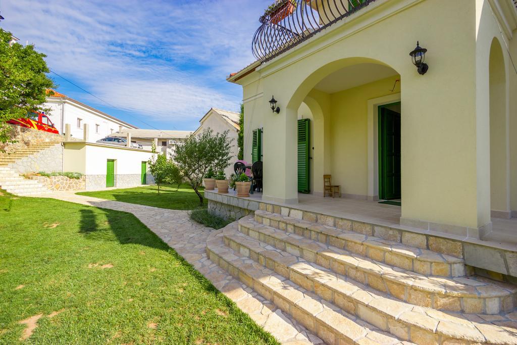 Apartment Barbina Kastelina سفيتي يوراي المظهر الخارجي الصورة